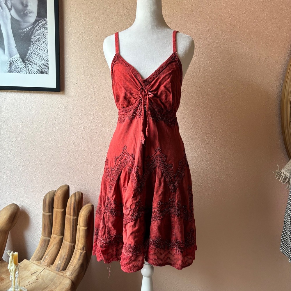 Vintage 2000s Whimsy Boho Embroidered Mini Dress